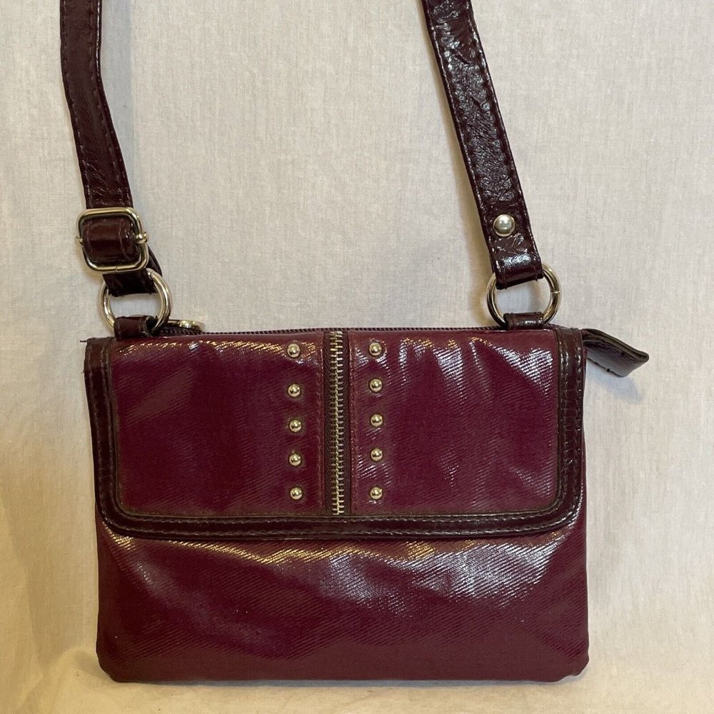 Relic Purple Maroon Women's Small Clutch Handbag Adjustable Strap Purse 7x5